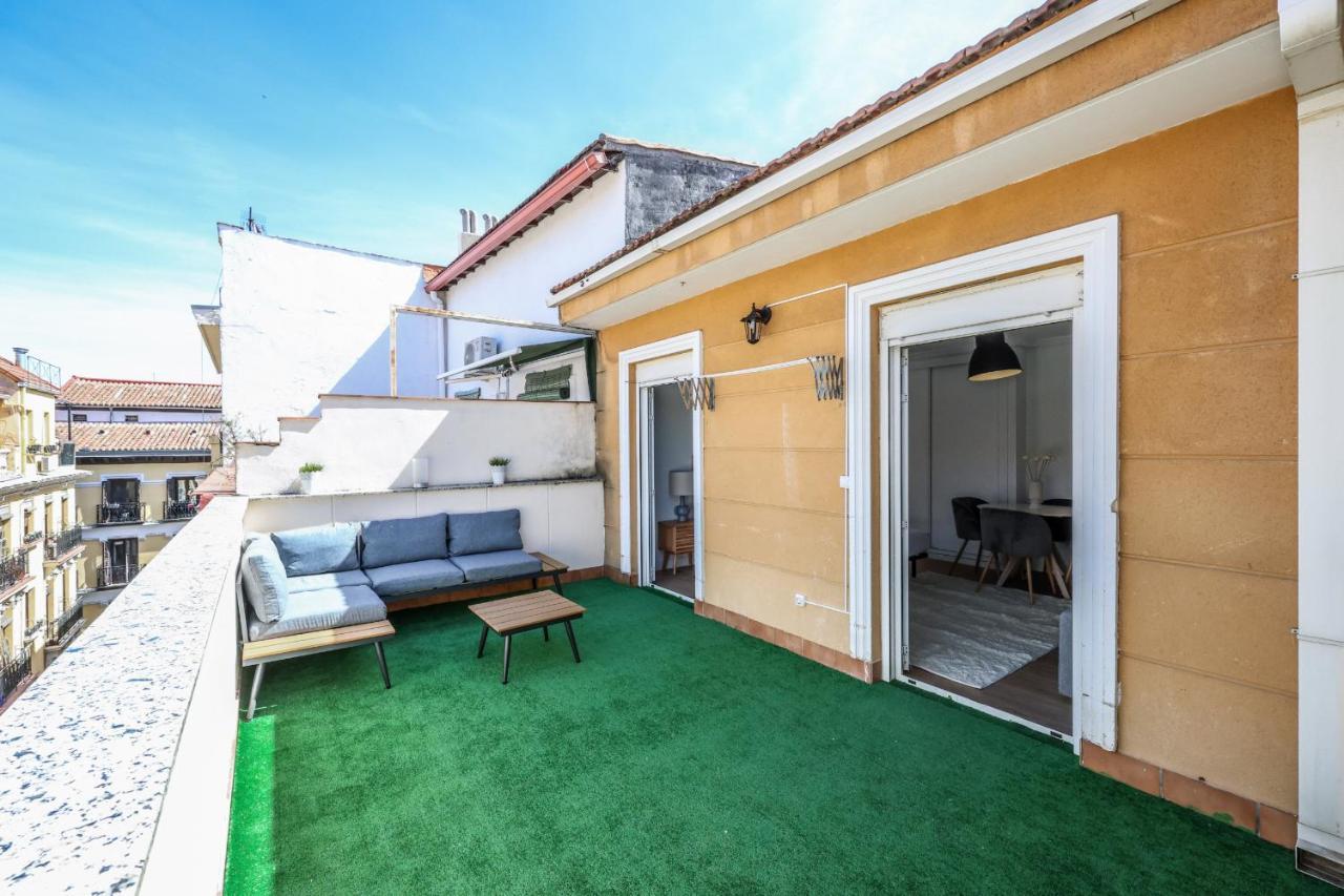 Апартаменти Atico Reformado Con Terraza En Lavapies Мадрид Екстер'єр фото